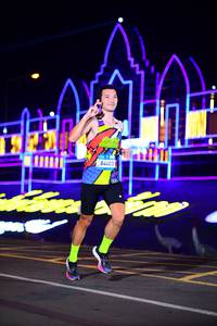 BIB: 0778
                            <button type="button" onclick="openModal(22857115)" class="btn btn-primary btn-sm float-right btn-popup" data-toggle="modal" data-target=".modal-high-quality">
                        <i class="fas fa-shopping-cart"></i> Add to Cart
                    </button>
                                            <button type="button" onclick="isThisMe(22857115, true)" class="btn btn-success btn-sm float-right btn-popup btn-isme hidden" data-toggle="tooltip" data-placement="bottom" title="นี่คือรูปของคุณใช่ไหม คลิกที่นี่เพื่อเอาเข้าอัลบั้ม">
                        <i class="fas fa-plus"></i> Add to album
                    </button>
                    <button type="button" onclick="isThisMe(22857115, false)" class="btn btn-warning btn-sm float-right btn-popup btn-isnotme hidden">
                        <i class="fas fa-ban"></i> Remove from album
                    </button>